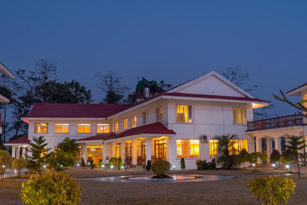 Hotel Earth Light Sauraha Chitwan Extérieur photo